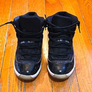 Air Jordan 11 Retro 'Space Jam' 2016.  Kids Size 3y.